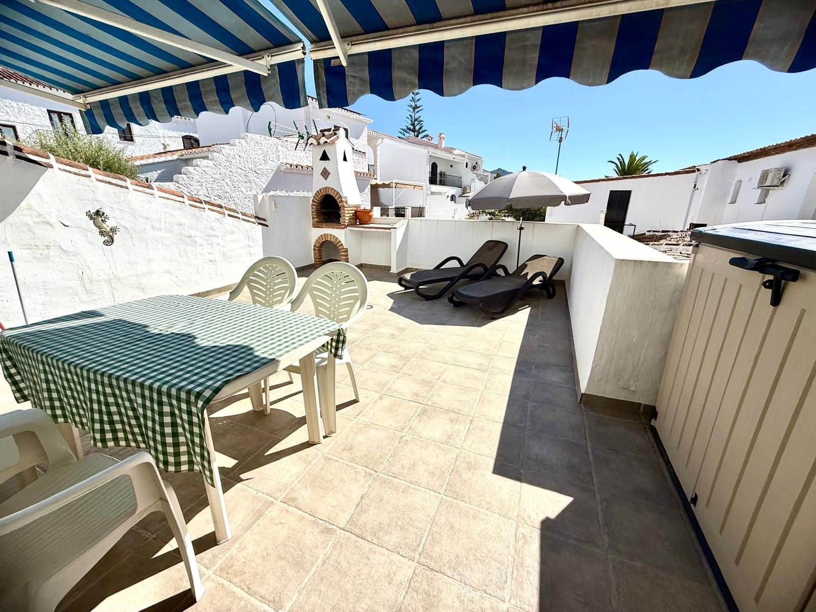1 slaapkamer Appartement te koop in Nerja met zwembad - € 259.900 (Ref: 9344326)