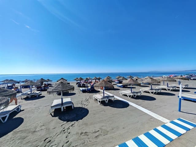 Studio for sale in Torrox-Costa, Torrox - € 175,000 (Ref: 9358850)