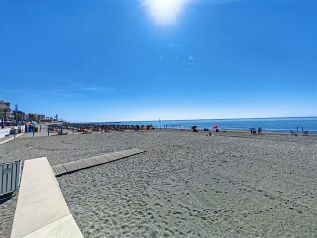 Studio for sale in Torrox-Costa, Torrox - € 175,000 (Ref: 9358850)