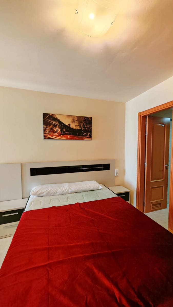 Apartamento de 2 habitaciones en Torrox-Costa en venta - 265.000 € (Ref: 9366937)