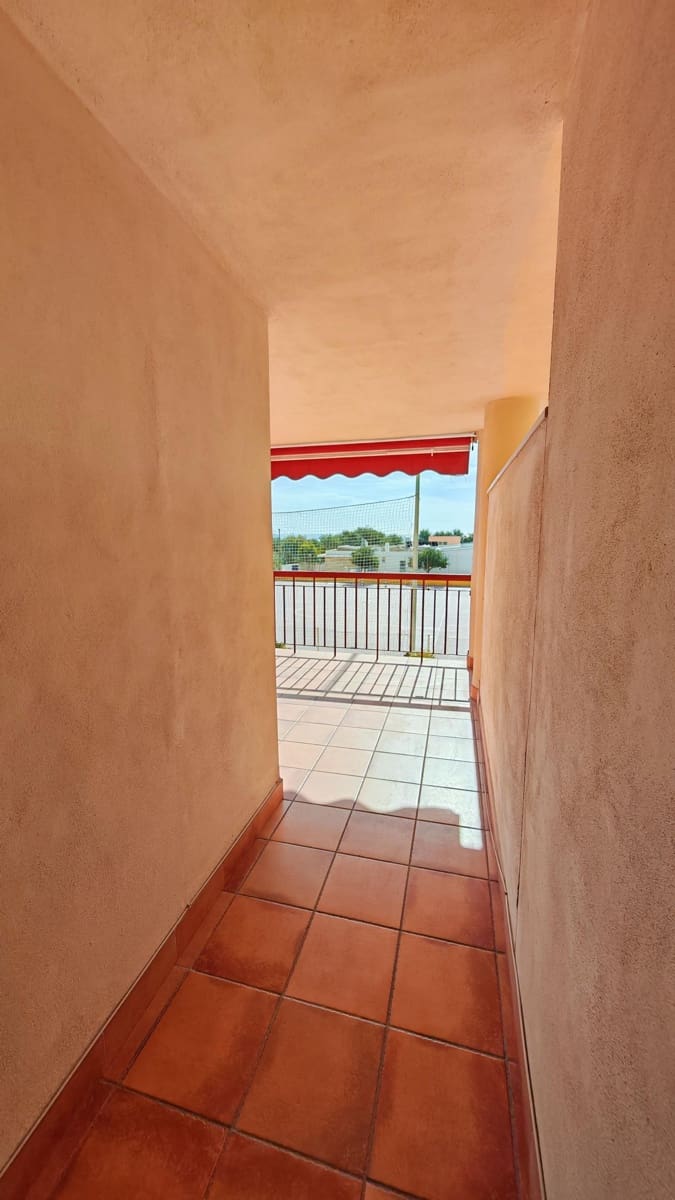 Apartamento de 2 habitaciones en Torrox-Costa en venta - 265.000 € (Ref: 9366937)