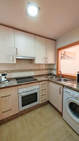 Apartamento de 2 habitaciones en Torrox-Costa, Torrox en venta - 265.000 € (Ref: 9366937)