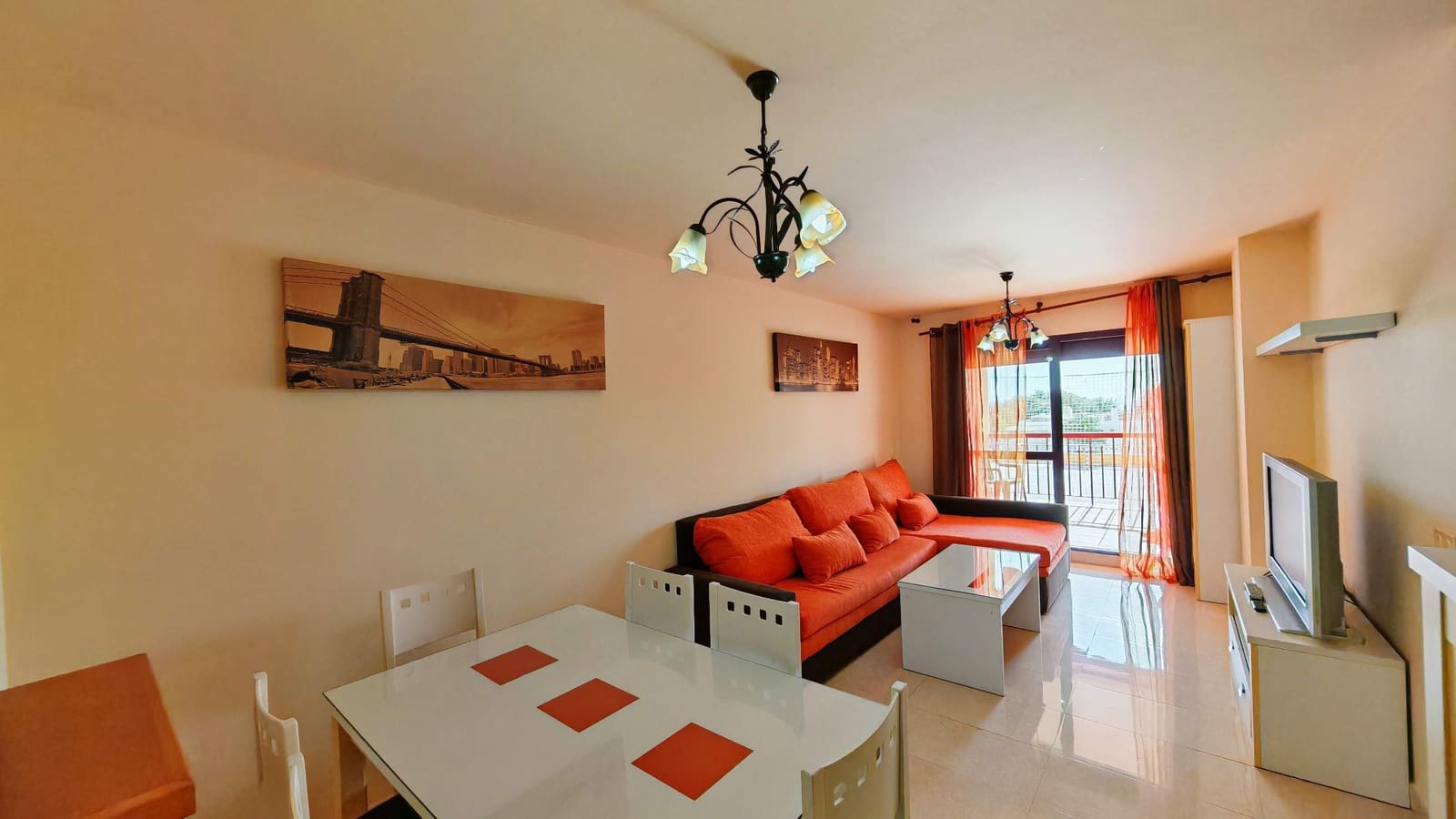 Apartamento de 2 habitaciones en Torrox-Costa en venta - 265.000 € (Ref: 9366937)