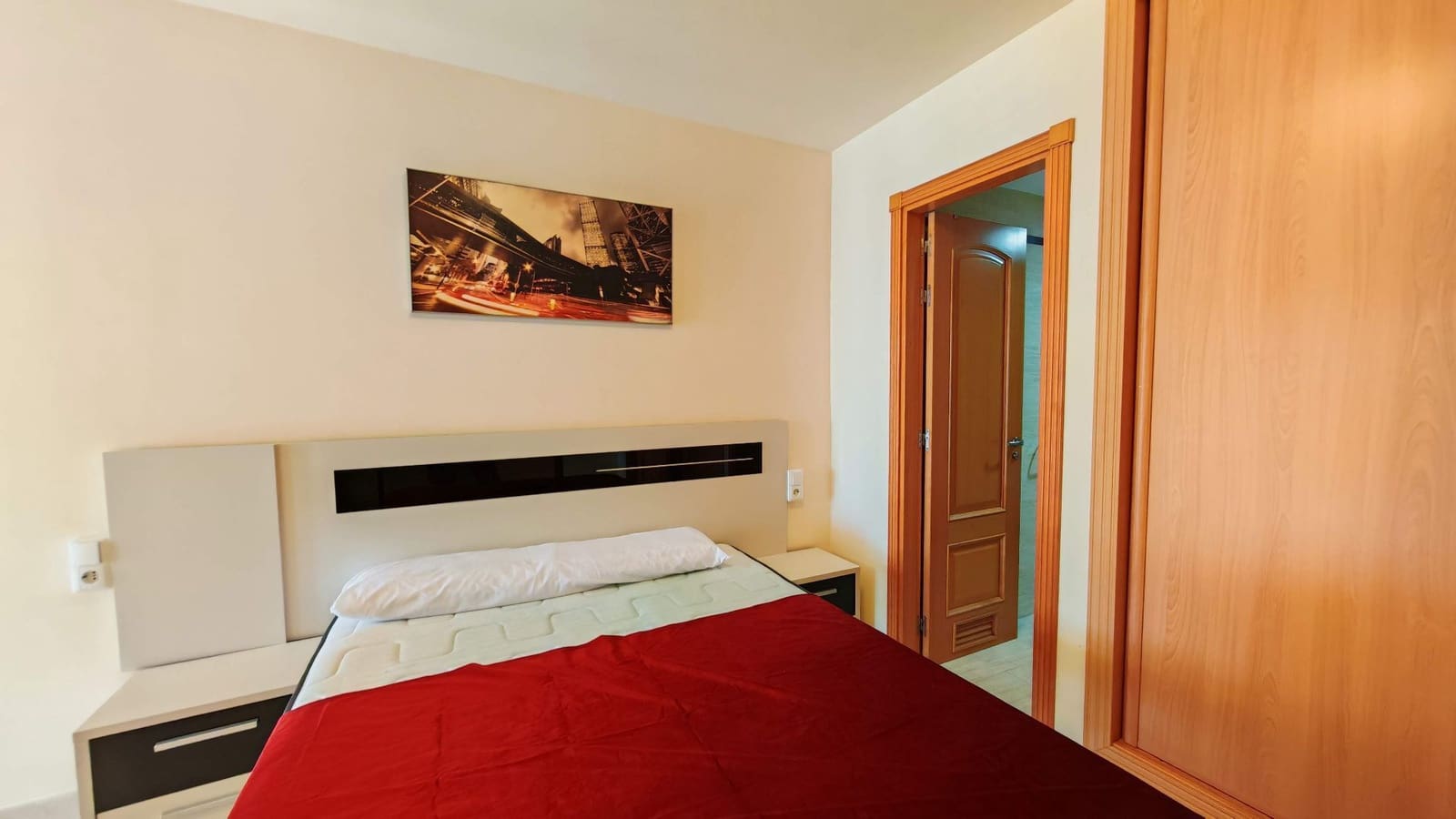 Apartamento de 2 habitaciones en Torrox-Costa en venta - 265.000 € (Ref: 9366937)