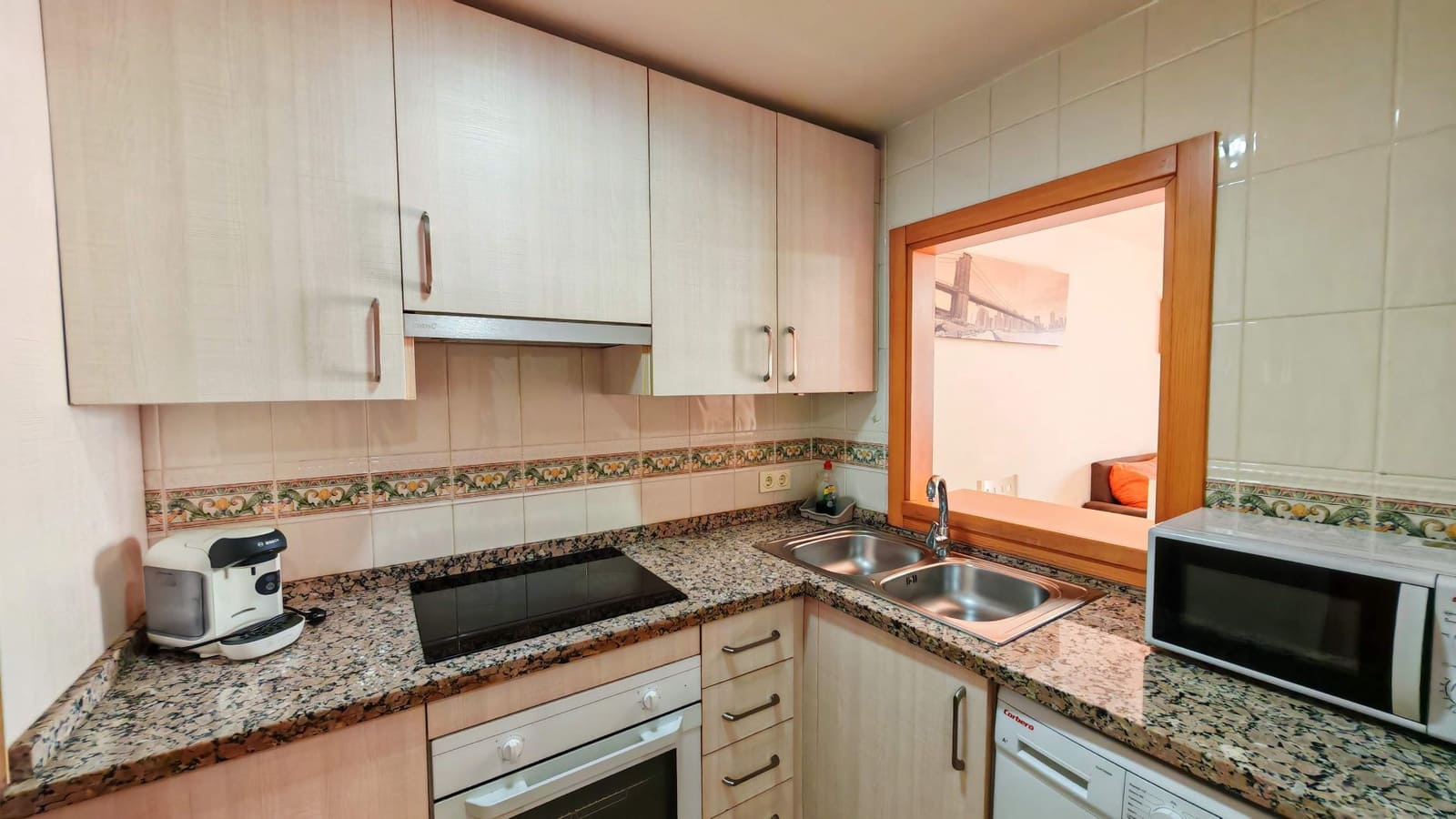 Apartamento de 2 habitaciones en Torrox-Costa en venta - 265.000 € (Ref: 9366937)