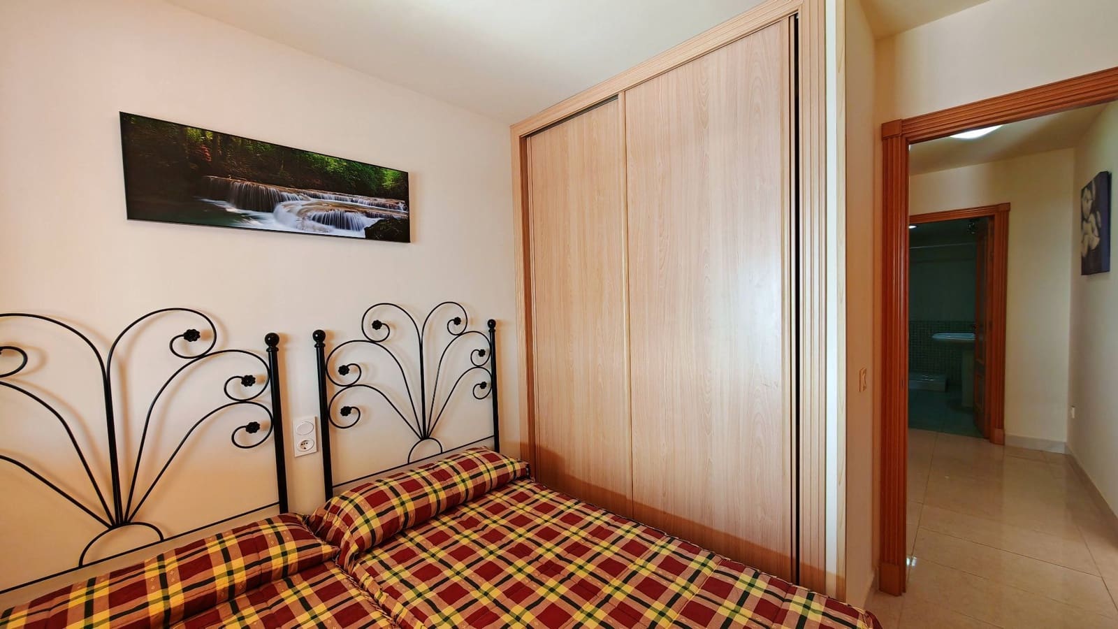 Apartamento de 2 habitaciones en Torrox-Costa en venta - 265.000 € (Ref: 9366937)