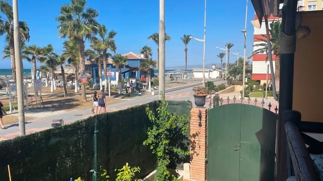 3 slaapkamer Appartement te koop in Laguna Beach, Torrox met zwembad - € 850.000 (Ref: 9398162)