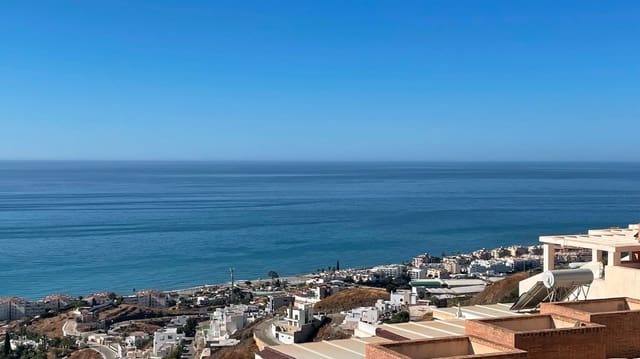 4 makuuhuone Huvila myytävänä paikassa Torrox-Costa, Torrox mukana uima-altaan 
autotalli - 330 000 € (Ref: 9398163)