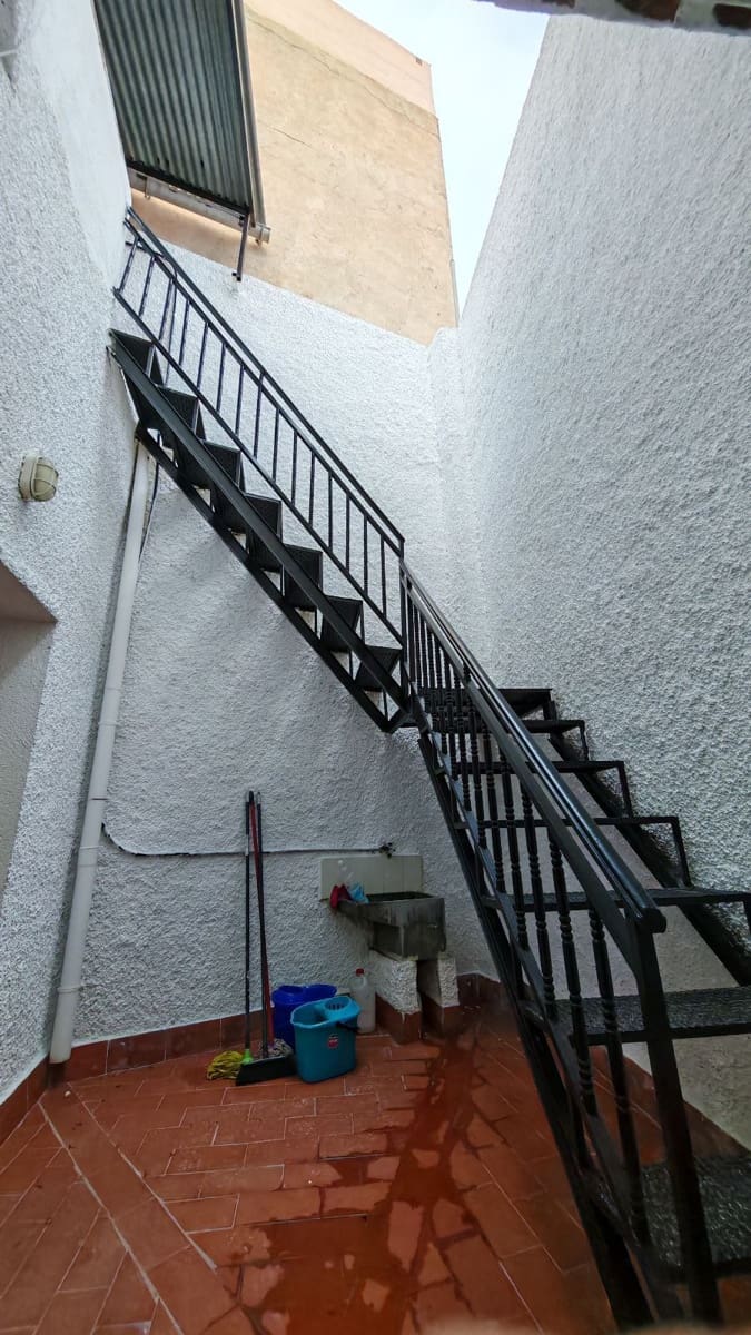 5 soveværelse Semi-Rækkehus til salg i Motril - € 329.000 (Ref: 9398166)