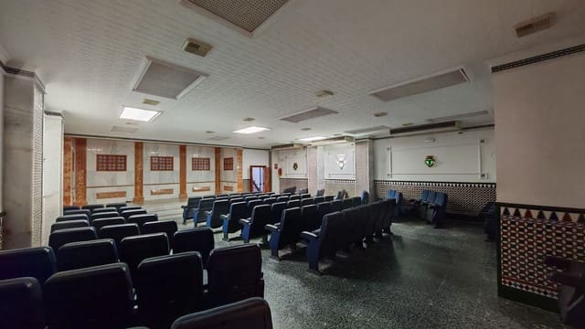 5 slaapkamer Halfvrijstaande villa te koop in Motril - € 329.000 (Ref: 9398166)