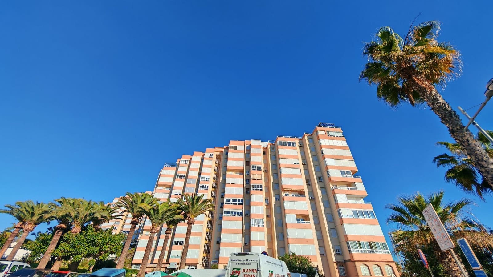 1 sypialnia Apartament na sprzedaż w Torrox-Costa z basenem - 220 000 € (Ref: 9409165)
