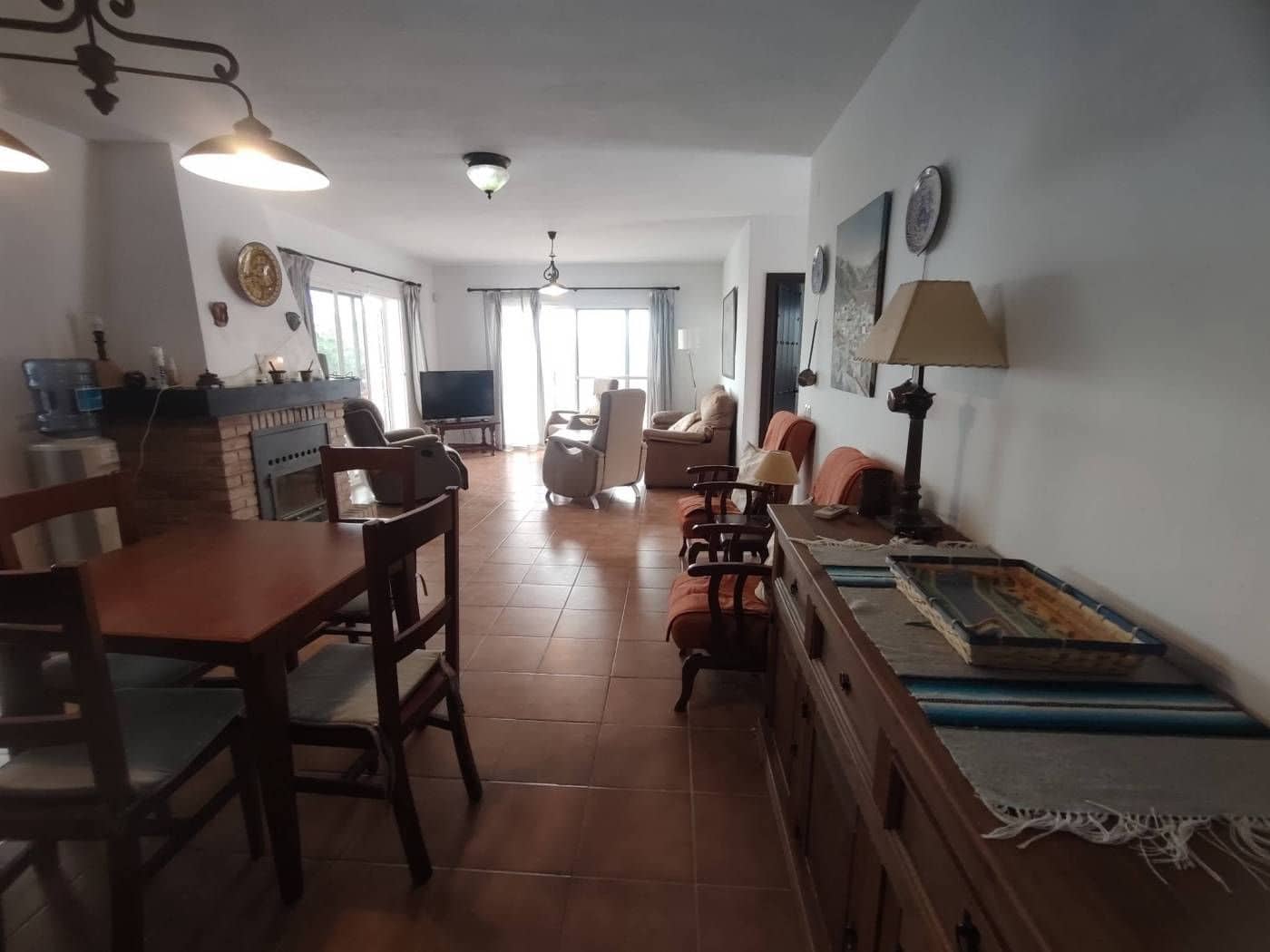 Chalet de 2 habitaciones en Vélez-Málaga en venta - 525.000 € (Ref: 9410519)