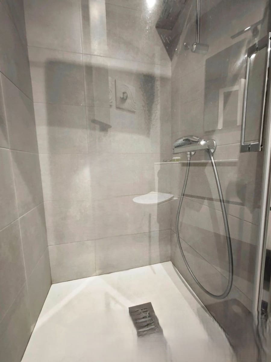 Apartment for sale in Torrox-Costa with pool - € 359,000 (Ref: 9413583)