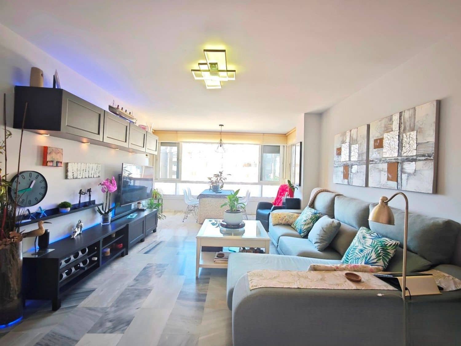 Apartment for sale in Torrox-Costa with pool - € 359,000 (Ref: 9413583)