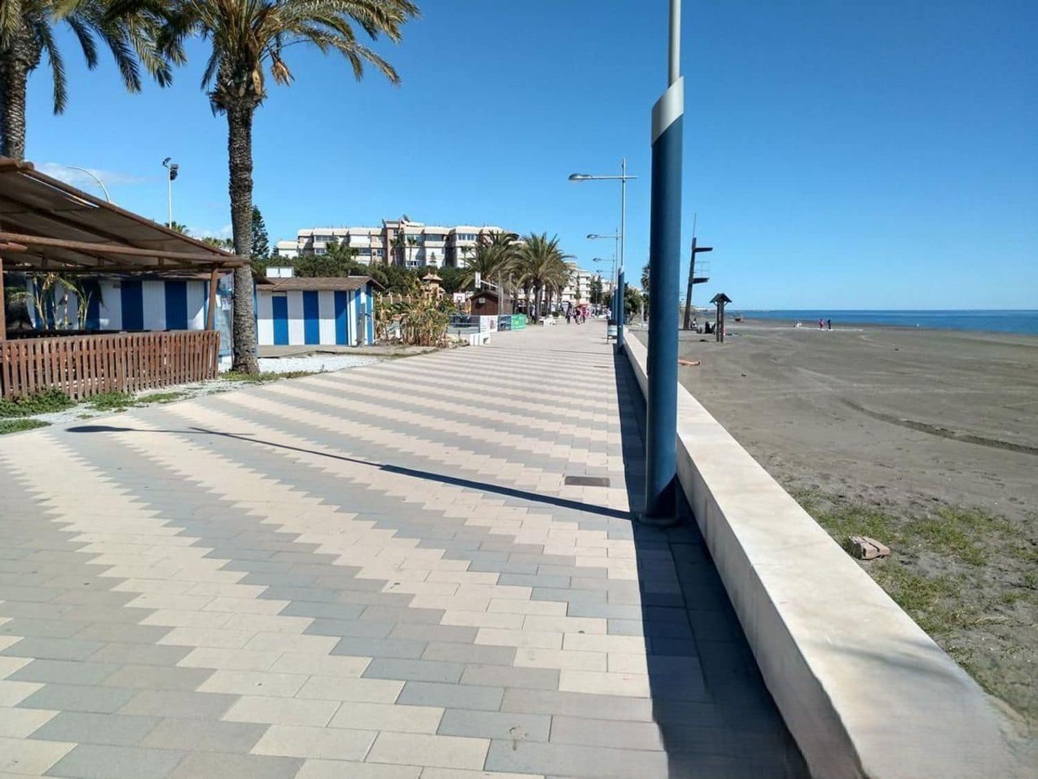 Apartment for sale in Torrox-Costa with pool - € 359,000 (Ref: 9413583)