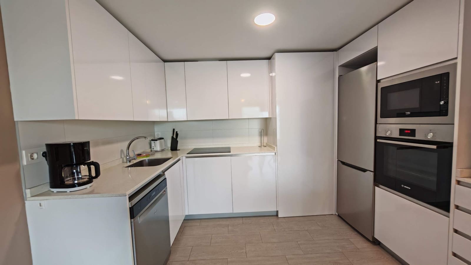 2 quarto Apartamento para venda em Torrox-Costa com piscina garagem - 349 000 € (Ref: 9426862)