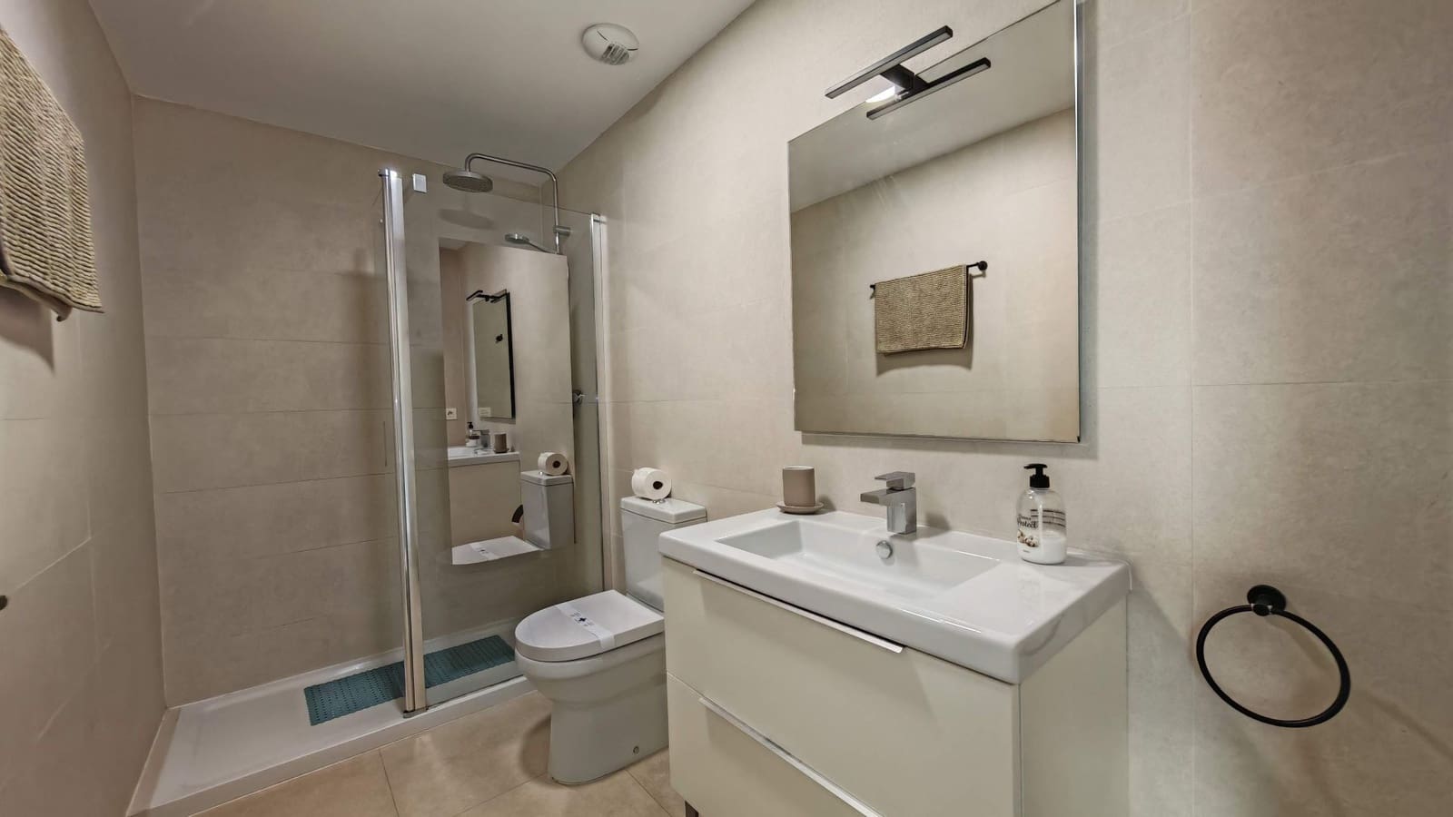 2 quarto Apartamento para venda em Torrox-Costa com piscina garagem - 349 000 € (Ref: 9426862)