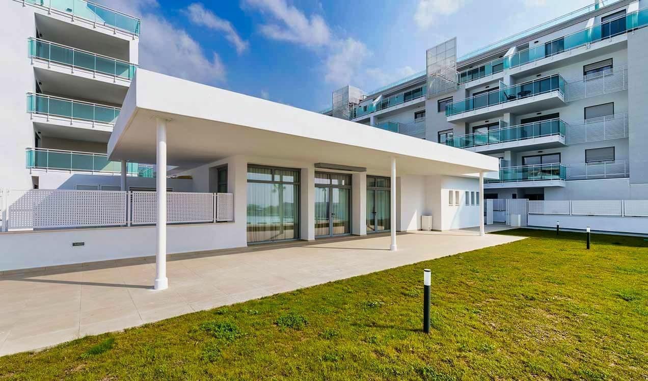 2 quarto Apartamento para venda em Torrox-Costa com piscina garagem - 349 000 € (Ref: 9426862)