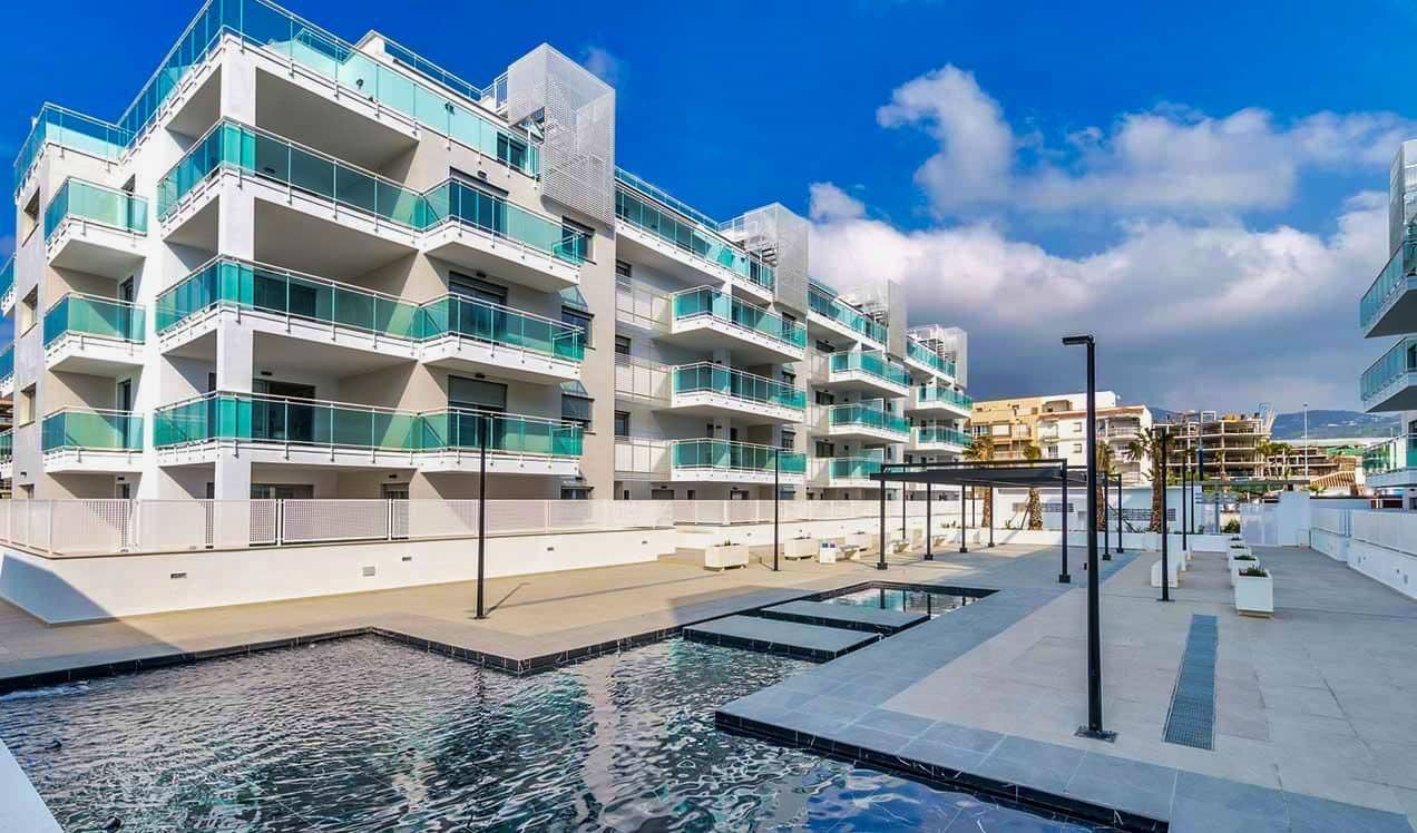 2 quarto Apartamento para venda em Torrox-Costa com piscina garagem - 349 000 € (Ref: 9426862)