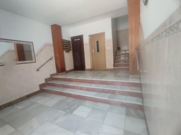 4 Zimmer Apartment zu verkaufen in Velez-Malaga - 240.000 € (Ref: 9430765)