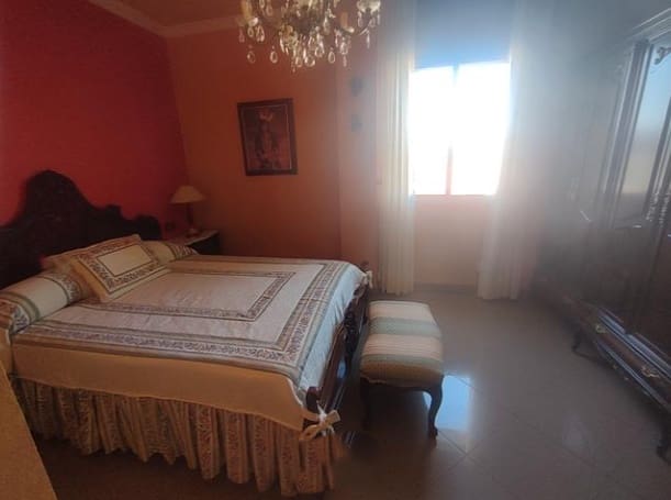 4 Zimmer Apartment zu verkaufen in Velez-Malaga - 240.000 € (Ref: 9430765)