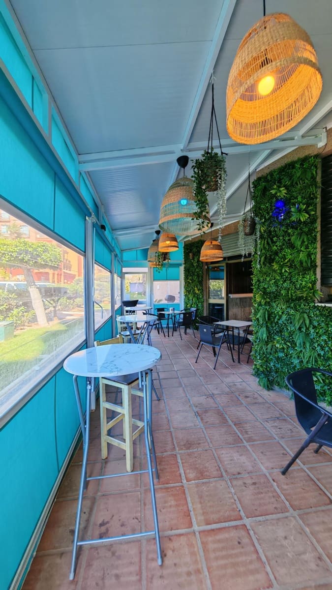 Kaupallinen vuokrattavana paikassa Torrox-Costa - 1 500 € (Ref: 9439445)