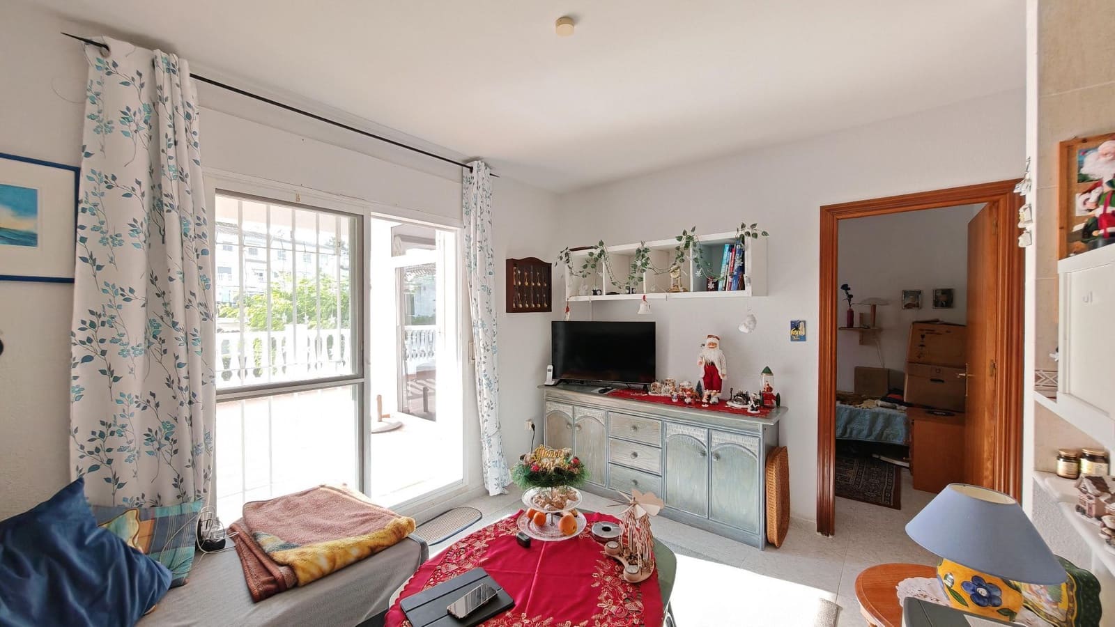 2 bedroom Apartment for sale in Torrox Park with pool - € 219,000 (Ref: 9468098)