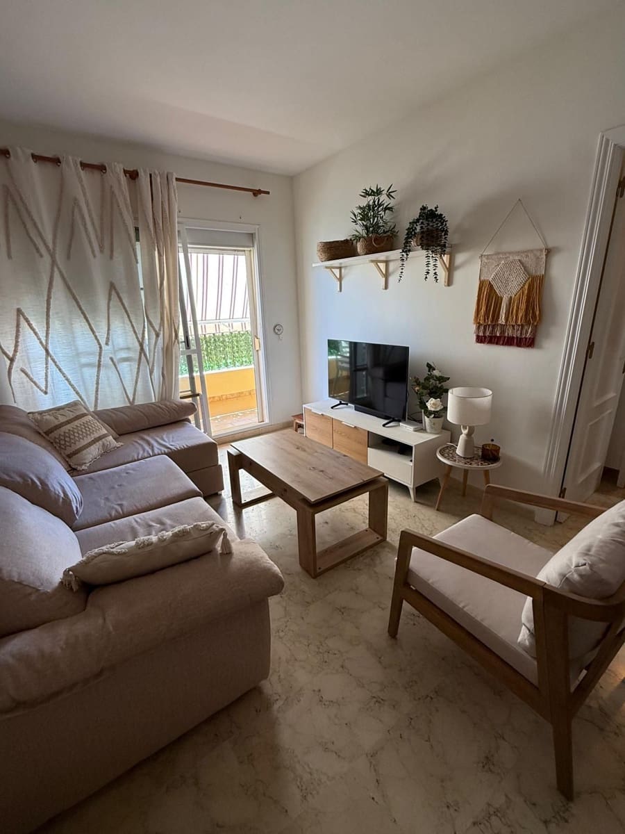 3 makuuhuone Huoneisto myytävänä paikassa Torrox-Costa mukana uima-altaan - 285 000 € (Ref: 9508263)