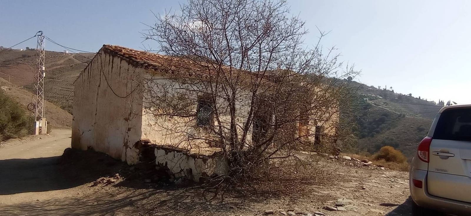 4 bedroom Finca/Country House for sale in Torrox-Costa - € 59,000 (Ref: 9560886)