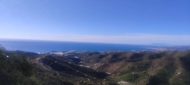 Finca/Country House for sale in Torrox-Costa, Torrox - € 19,000 (Ref: 9560890)