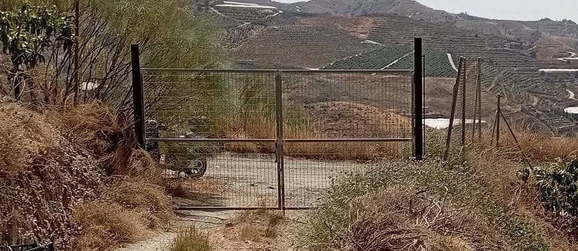 Quinta/Casa Rural para venda em Velez-Malaga - 90 000 € (Ref: 9560891)