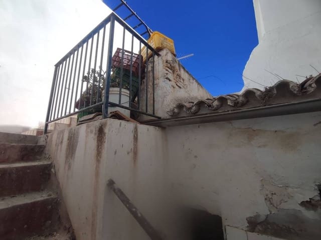 3 makuuhuone Omakotitalo myytävänä paikassa Algarrobo - 70 000 € (Ref: 9560896)