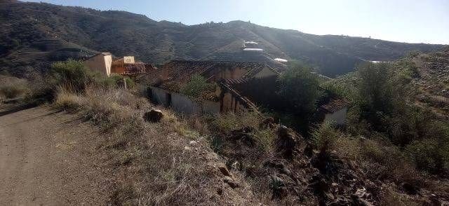 3 quarto Quinta/Casa Rural para venda em Velez-Malaga - 39 000 € (Ref: 9567995)