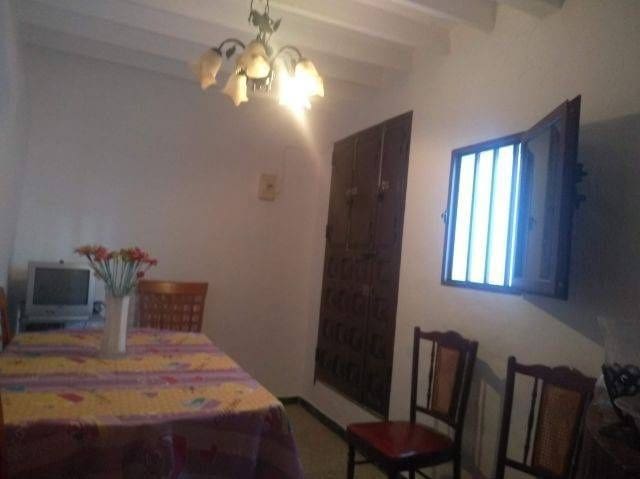 5 Zimmer Villa zu verkaufen in Sayalonga - 110.000 € (Ref: 9567996)