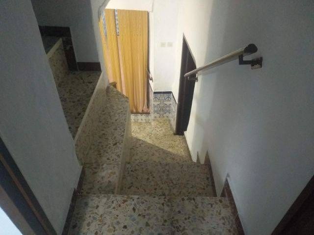 5 soverom Villa til salgs i Sayalonga - € 110 000 (Ref: 9567996)