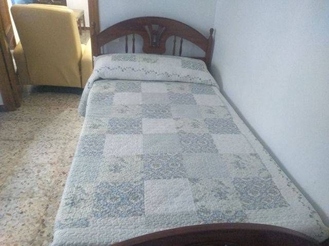 5 Zimmer Villa zu verkaufen in Sayalonga - 110.000 € (Ref: 9567996)