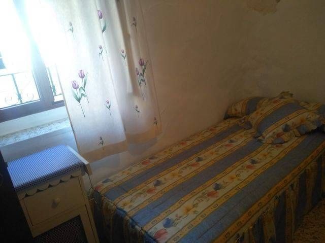 5 Zimmer Villa zu verkaufen in Sayalonga - 110.000 € (Ref: 9567996)