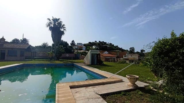 4 quarto Moradia para venda em Torre del Mar, Vélez-Málaga com piscina garagem - 1 300 000 € (Ref: 9567998)