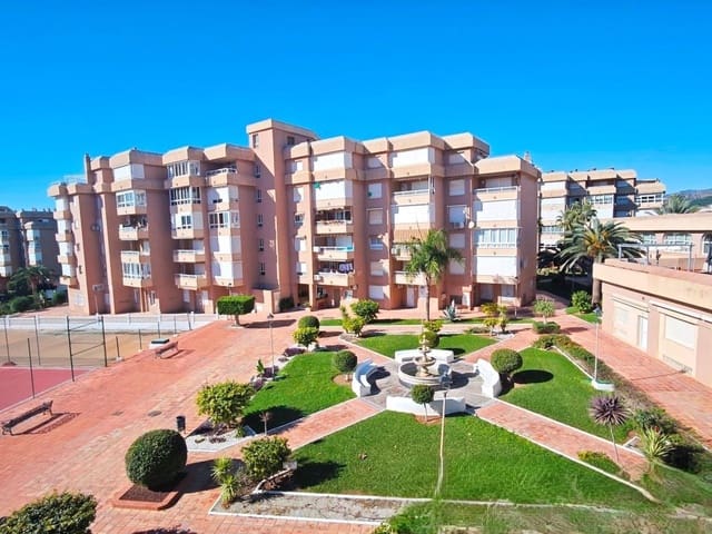 2 chambre Appartement à vendre à Torrox-Costa, Torrox avec piscine - 340 000 € (Ref: 9573952)