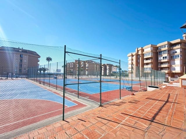 2 chambre Appartement à vendre à Torrox-Costa, Torrox avec piscine - 340 000 € (Ref: 9573952)