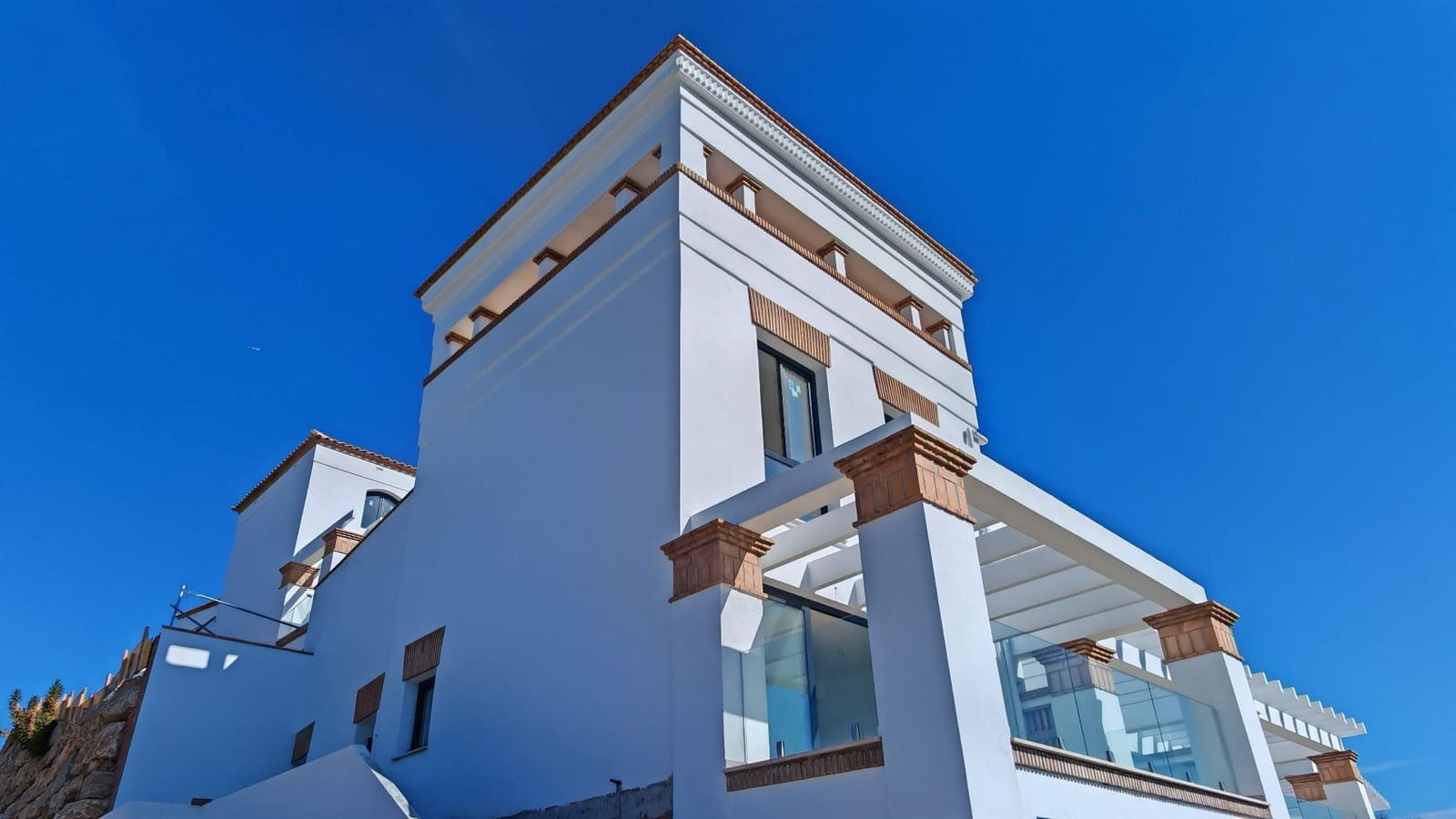 2 Zimmer Doppelhaus zu verkaufen in Torrox-Costa mit Pool Garage - 368.000 € (Ref: 9578456)