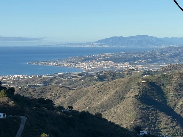 2 makuuhuone Maalaistalo myytävänä paikassa Torrox - 185 000 € (Ref: 9590672)