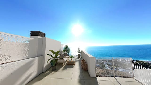 3 bedroom Villa for sale in Torrox-Costa, Torrox with pool garage - € 529,000 (Ref: 9614673)