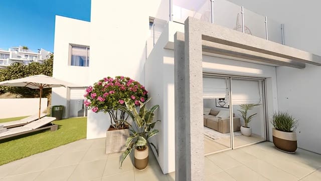3 bedroom Villa for sale in Torrox-Costa, Torrox with pool garage - € 529,000 (Ref: 9614673)