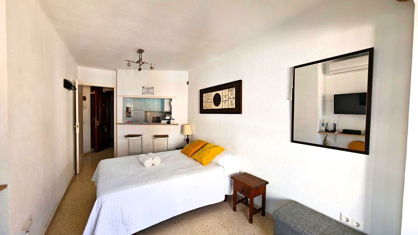 Studio for sale in Torrox-Costa with pool - € 159,000 (Ref: 9614674)