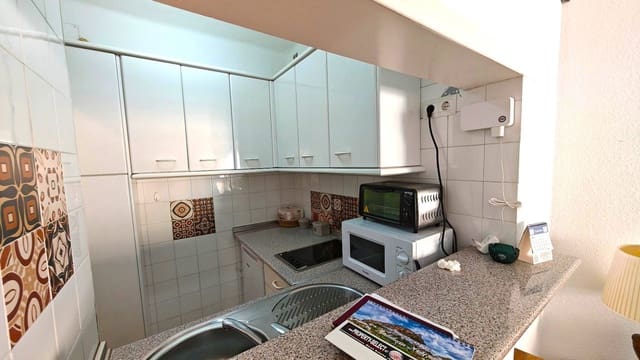 Studio for sale in Centro Internacional, Torrox with pool - € 159,000 (Ref: 9614674)