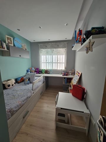 2 slaapkamer Penthouse te koop in Torrox met zwembad garage - € 285.000 (Ref: 9640039)