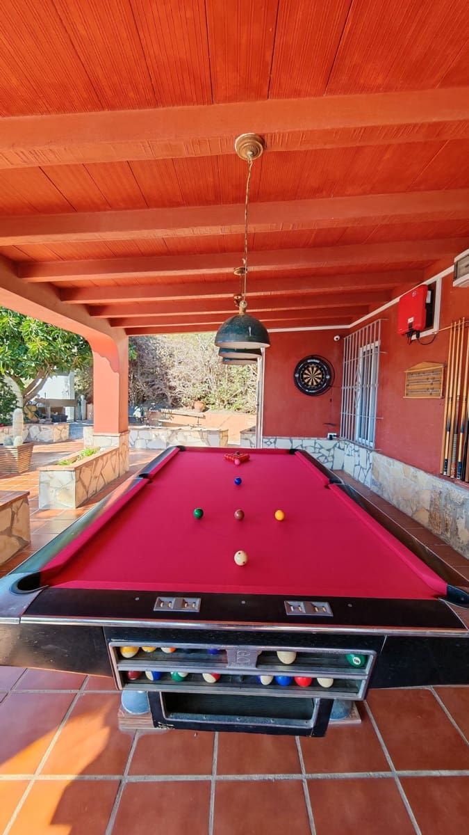 4 soverom Villa til salgs i Torrox-Costa med svømmebasseng garasje - € 895 000 (Ref: 9640040)