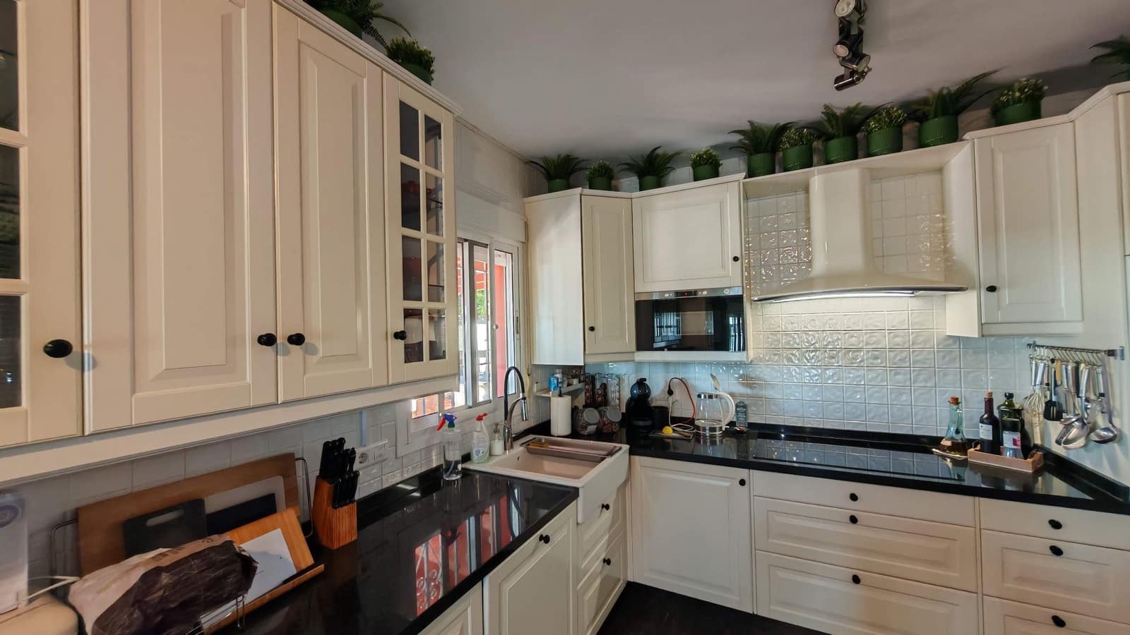 4 soverom Villa til salgs i Torrox-Costa med svømmebasseng garasje - € 895 000 (Ref: 9640040)