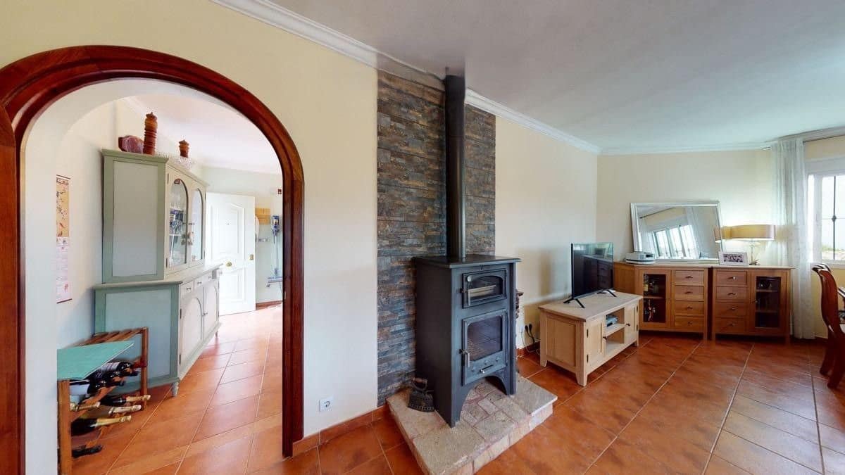 3 soverom Villa til salgs i Competa med svømmebasseng garasje - € 362 000 (Ref: 9669906)